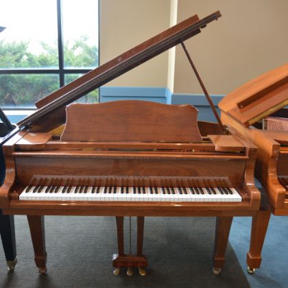 /pianos/used-inventory/young-chang-802217